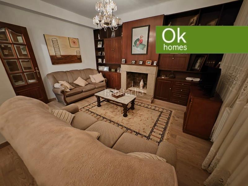 Foto 1887eded-cd33-4455-95a2-53dee55c5ad8. Maison avec cheminée chauffage dans Carral