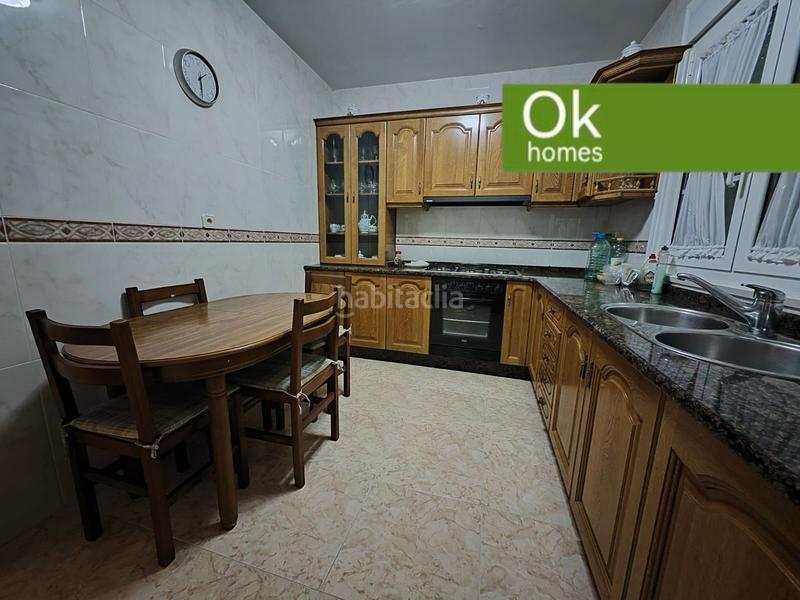 Foto 6f81d771-d962-4683-aa74-25db413fcea2. Maison avec cheminée chauffage dans Carral