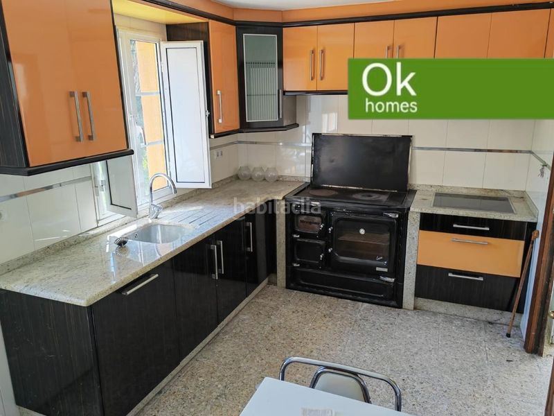 Foto 3b2c0bd8-35e9-4bf3-8f7b-dfc0365914d0. House with parking in Guitiriz
