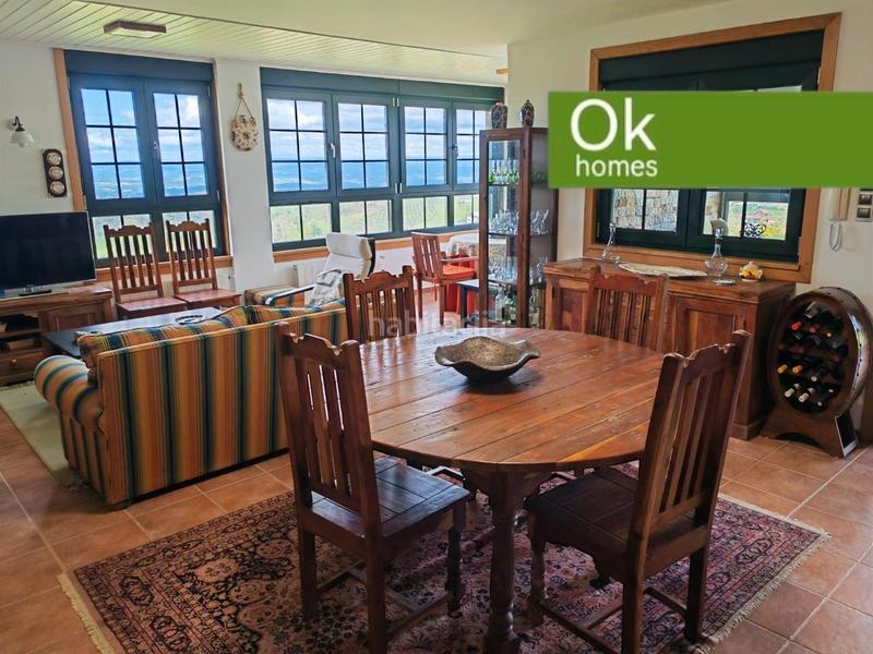 Foto 5d8d63fd-09d5-4551-860d-2e87b1fab23e. Casa amb xemeneia calefacció aparcament piscina a Cerceda