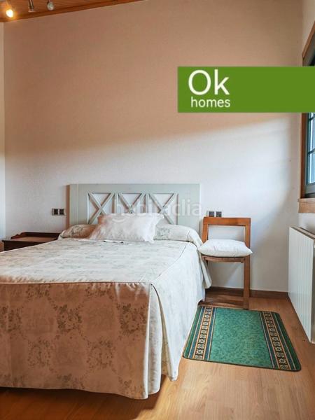 Foto 86143118-0d97-4536-8b7c-d6363b324fc9. Casa amb xemeneia calefacció aparcament piscina a Cerceda