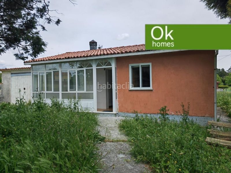 Foto 1e570bd1-d73e-4521-a82c-65eceb0ad611. Casa amb xemeneia aparcament a Curtis
