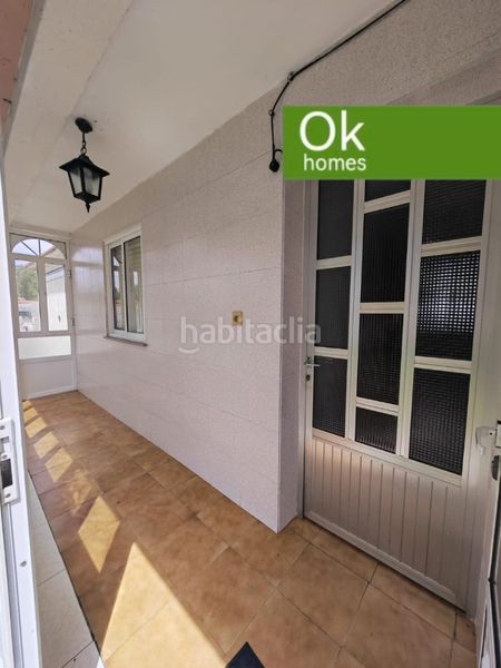 Foto 8fa457f8-a33c-4099-bc08-562666cd71cd. Casa amb xemeneia aparcament a Curtis