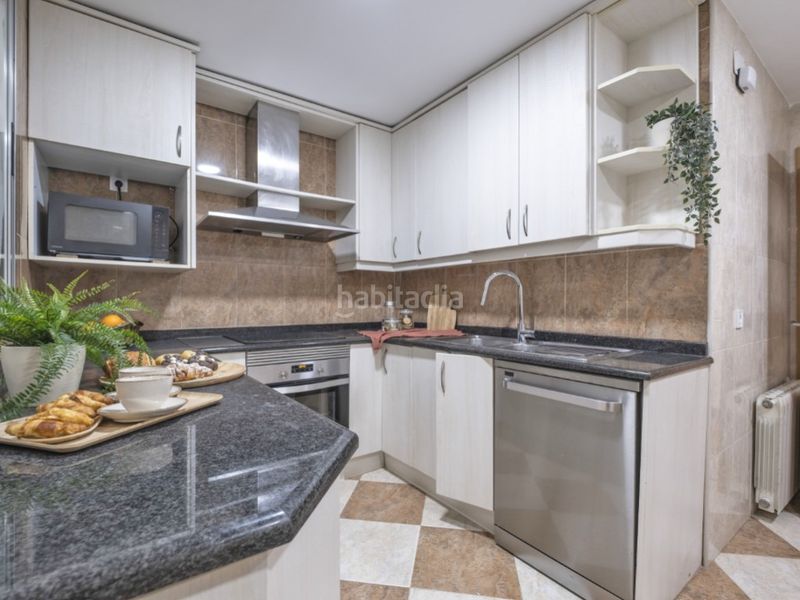 Foto 4afcb1ab-fa06-4a5b-a9ee-1a011842d272. Apartament a paseo pontones 11 a Imperial Madrid