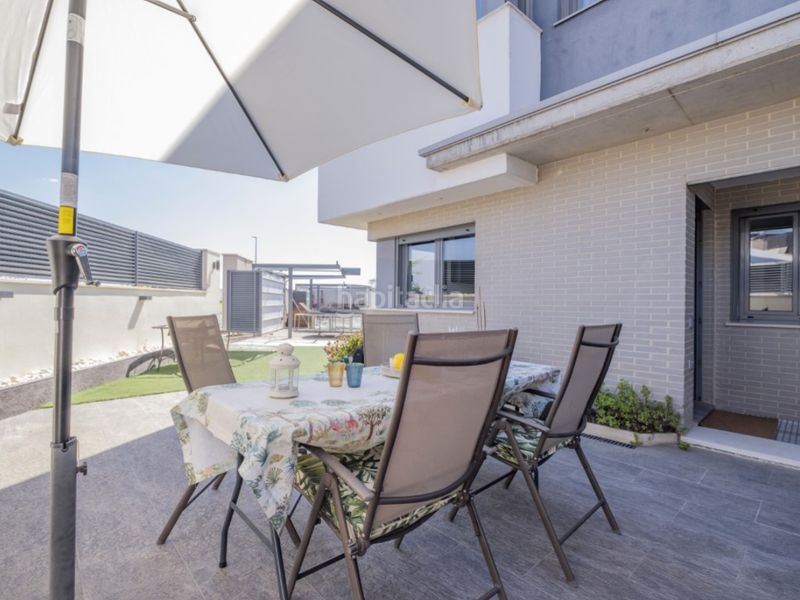Foto f36dab0f-5594-4046-b0a0-a5366b0134b4. Xalet amb aparcament piscina a Urbanización El Mediterráneo Arroyomolinos