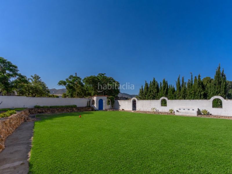 Foto bd7aceaa-cc19-4b36-b1fe-684c27f0b8f0. Xalet amb aparcament a Berja