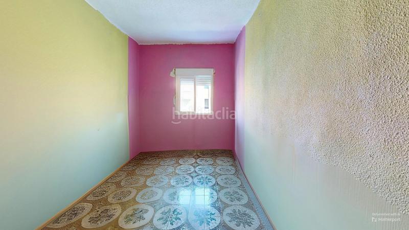 Foto 2a7230b7-b1cd-4fa5-8584-32b0a06f4b28. Piso  en venta en calle emilio hernandez selva en Elche / Elx