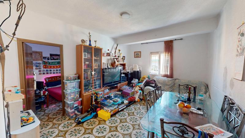 Foto 98abe49a-5ecc-4fe8-947a-3819b56ddd0e. Piso  en venta en calle emilio hernandez selva en Elche / Elx