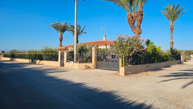 Foto 5a911429-5884-496e-86dd-4f063ad024af. Chalet en La Foia - Daimés - Asprella Elche / Elx
