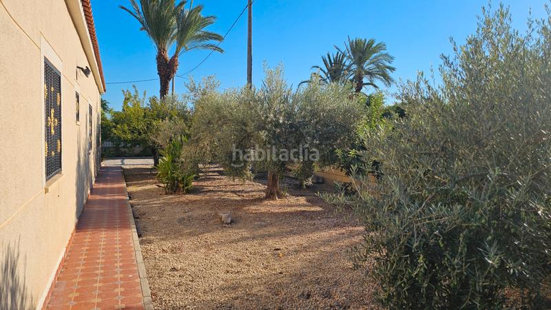 Foto 18fe239a-e774-4d12-99da-56b0d0a30549. Chalet mit parking pool in La Foia - Daimés - Asprella Elche / Elx