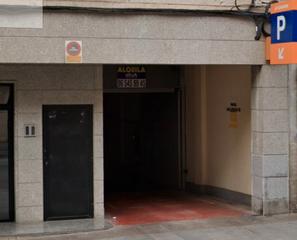 Aparcament cotxe  Avinguda de novelda. Se vende plaza de garaje en avenida novelda