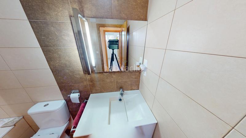 Foto 2be07ede-01fb-4e3c-8827-bec04de9fce1. Etagenwohnung in Las Bayas Elche / Elx