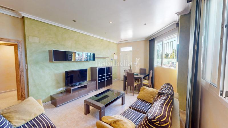 Foto 778bdbba-1367-47ef-8abf-9dfd258161e4. Etagenwohnung in Las Bayas Elche / Elx