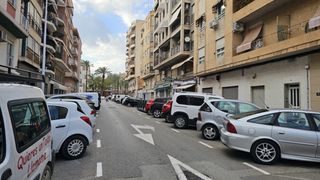 Business premise  Carrer josé díez mora