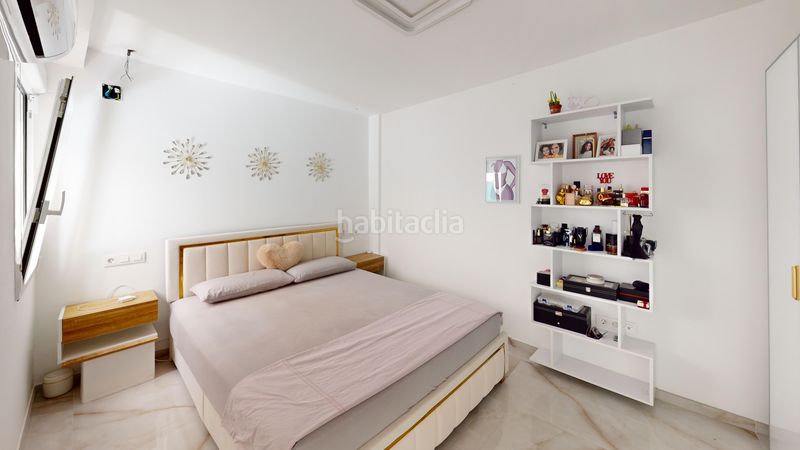 Foto e957f02f-92b9-4c85-9b7e-8e80944de9a8. Pis a Centro Urbano Benidorm
