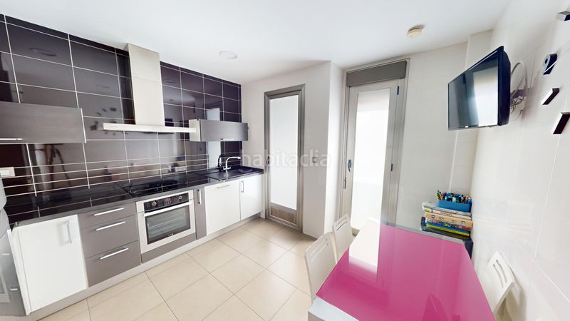 Foto 6dd61d28-6ee6-4c40-adda-d82f57224d52. Pis a Carrús Oeste Elche / Elx