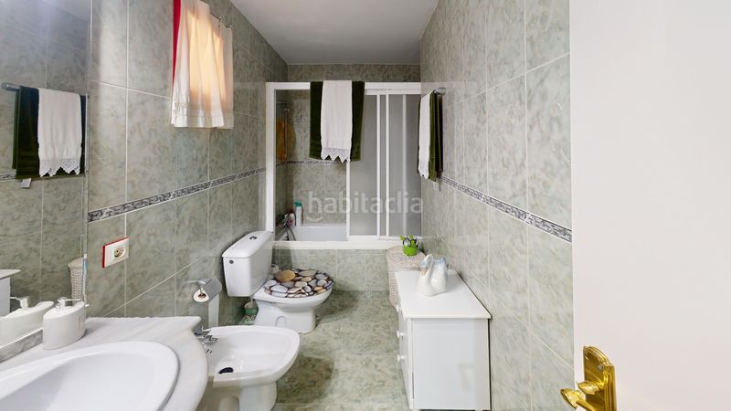 Foto ce985a5c-d5eb-4f92-a73c-050dfbd7eb5e. Pis amb piscina a Rincón Alto Benidorm