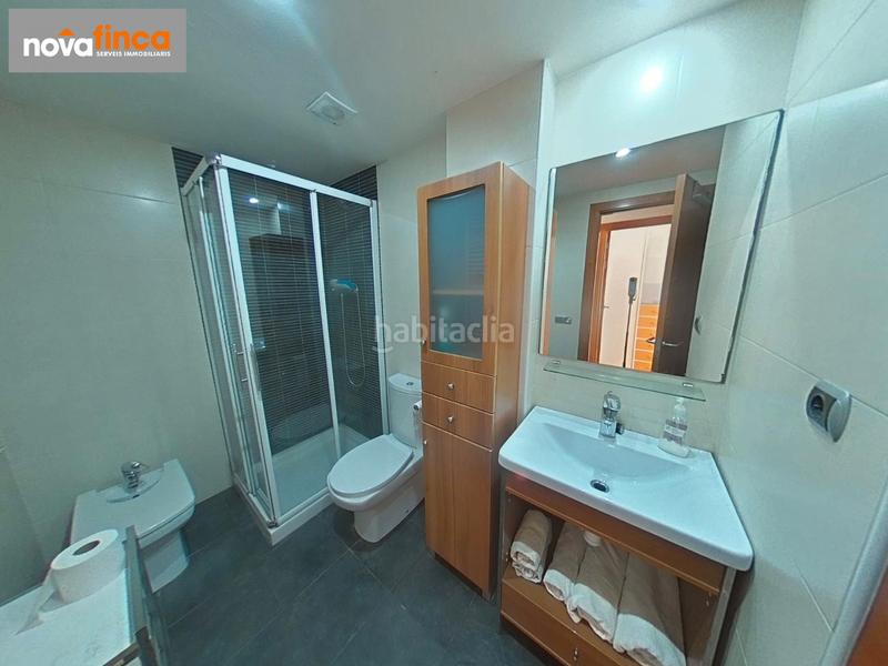 Foto 730e8369-faa6-4dbb-9044-8507aeead610. Flat with heating parking in Centre Palamós