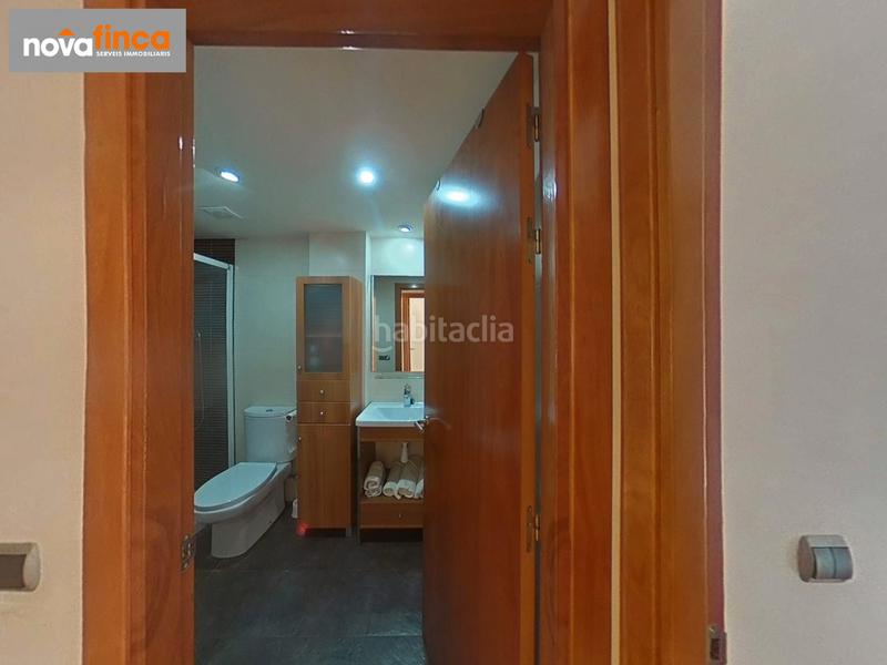 Foto cbe26881-d64d-4a80-a505-a16b0f1642a7. Flat with heating parking in Centre Palamós