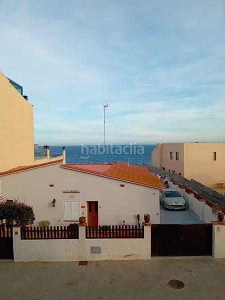Foto bdbe77d7-2659-46cb-9060-8e38b853d489. Lloguer pis amb aparcament a El Pedró Palamós