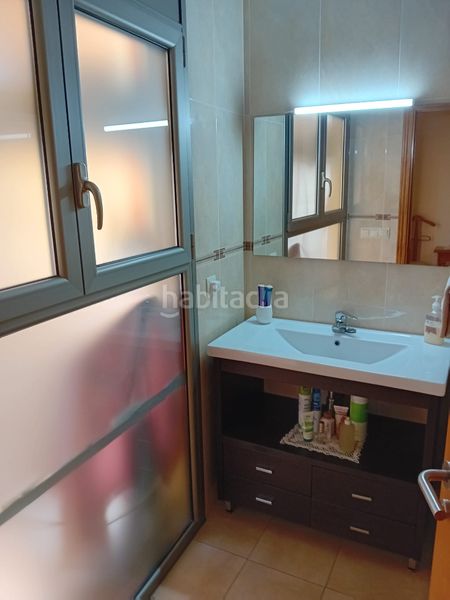 Foto 0fb66e70-c681-4f46-9907-4e6b4ab41865. Casa adossada amb calefacció aparcament a Centre Palamós
