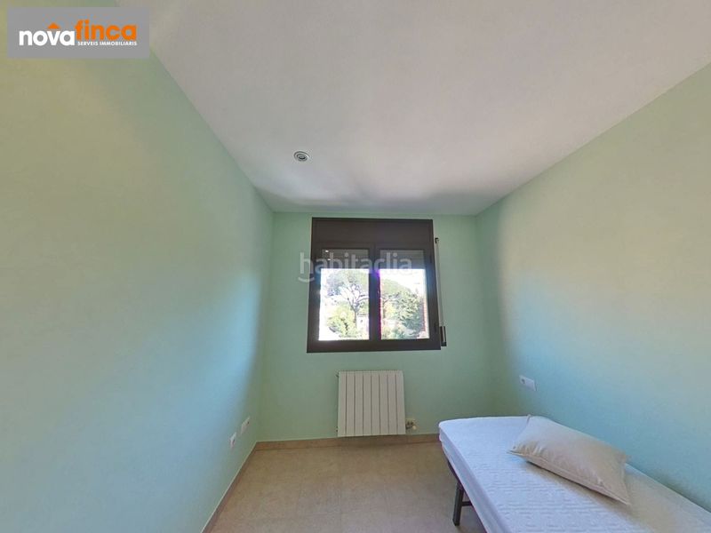 Foto 8bdbbd21-0d23-4f53-9718-f4c161708044. Duplex con riscaldamento parcheggio in Poble Calonge