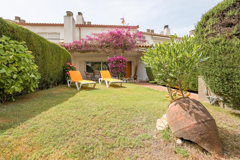 Foto c6e3a87f-1d6f-428c-9632-0acb0b7ca695. Casa adossada amb aparcament a La Fosca - Cala Margarida Palamós