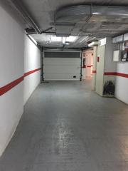 Aparcament cotxe a Sant Antoni. Plaza de parking en el centro de sant antoni