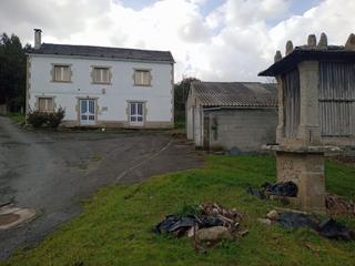 Casa a Cervo. Casa cercana a san ciprian