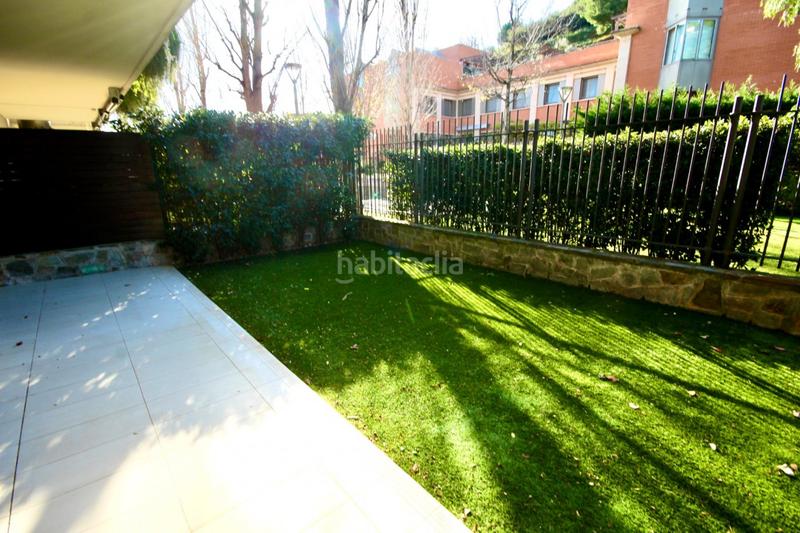 Foto 91cd98b4-d99c-4b01-832c-7021322b7618. Piso preciosa planta baja dúplex 180m más jardín y piscina privada, en exclusivo complejo torre vilana en Barcelona
