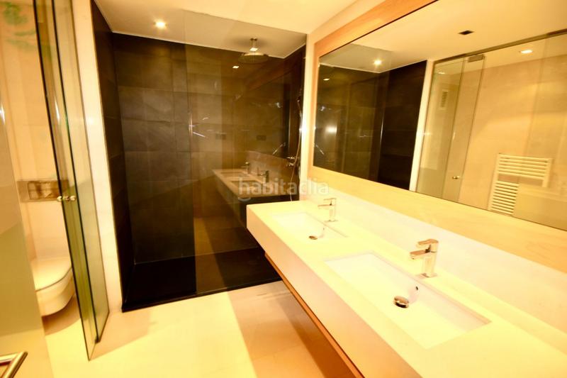 Foto cc9e8ab1-8156-4471-908a-760669980e1b. Piso preciosa planta baja dúplex 180m más jardín y piscina privada, en exclusivo complejo torre vilana en Barcelona