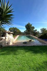 Rent House  Carrer portes. Alquiler temporal con vistas al mar y al parque natural del garr