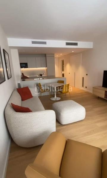 Foto 038740d9-5903-43e2-8fd2-a7cb077199d9. Rent flat with parking in Gòtic Barcelona