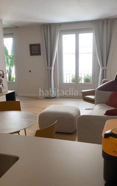 Foto 06abfcb0-0deb-485e-b644-af8450006c60. Rent flat with parking in Gòtic Barcelona