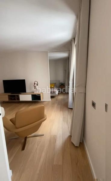 Foto 2e2e2a7b-9790-4db1-ac47-ed3b1be0ab4b. Rent flat with parking in Gòtic Barcelona