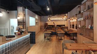 Lloguer Local Comercial a Dreta de l´Eixample. Traspaso con licencia c3 mixta en la vía más comercial de bcn