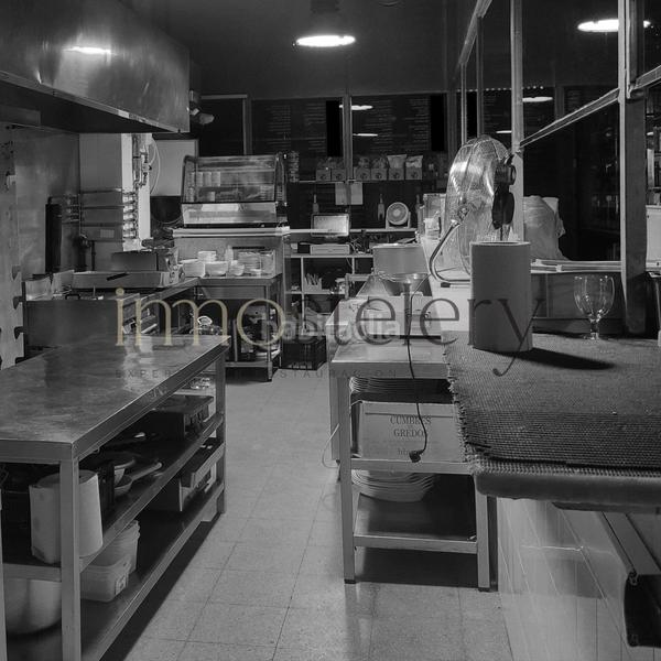 Foto 9498af5d-93bd-456d-81e2-e8846cd34f6e. Lloguer local comercial a La Vila Olímpica del Poblenou Barcelona
