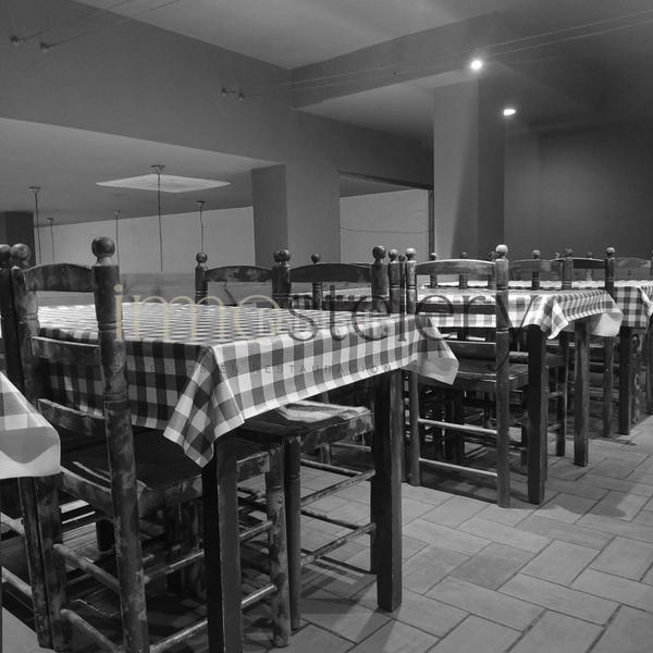 Foto ea723708-e0d8-49de-a855-aafdadb56677. Lloguer local comercial a La Vila Olímpica del Poblenou Barcelona