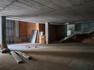 Alquiler Local Comercial  Carrer del general manso. Amplio local comercial a estrenar en sant feliu de llobregat