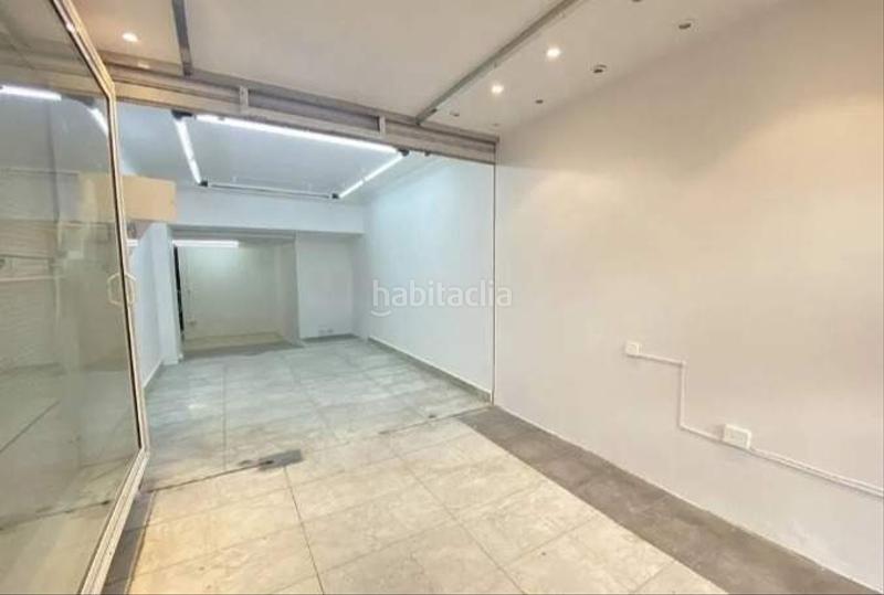 Foto 0de711b7-aad9-4fff-98f1-528c6efe8ae4. Rent business premise in Guinardó Barcelona