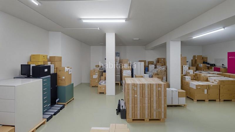 Foto 48eb0d47-7412-46e6-ae2f-a31c7a054307. Local comercial local diáfano de 300m2 en Riu Nord Santa Coloma de Gramenet