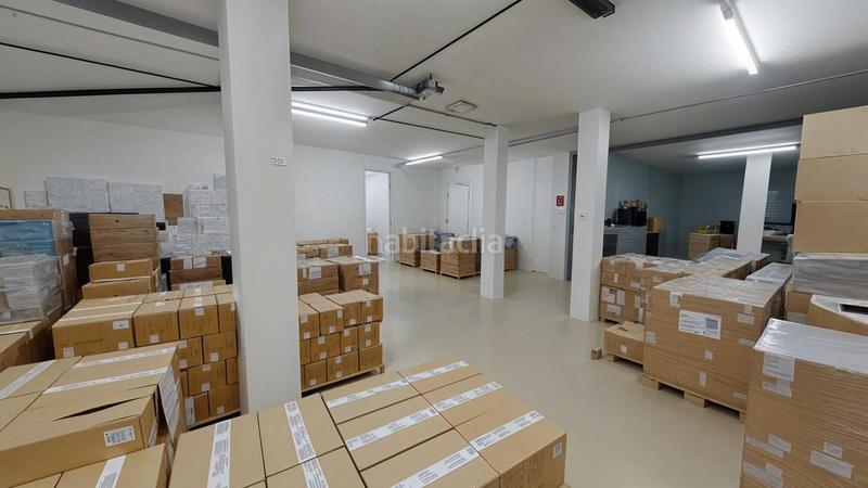 Foto dbff2c9e-242a-4c6a-87b1-c0808e8ff04c. Local comercial local diáfano de 300m2 en Riu Nord Santa Coloma de Gramenet