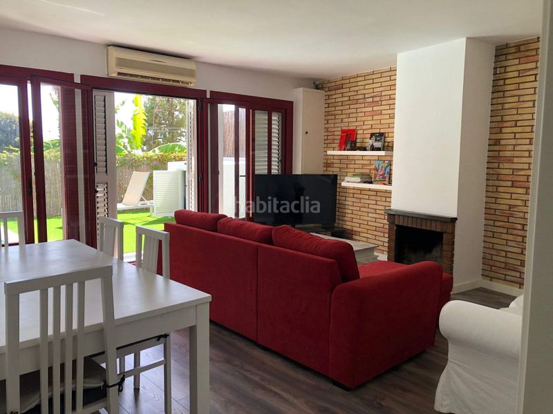 Foto 9e04c117-2d1e-436d-a93d-8a690429b3ef. Lloguer casa amb piscina a Vallpineda-Santa Bàrbara Sitges