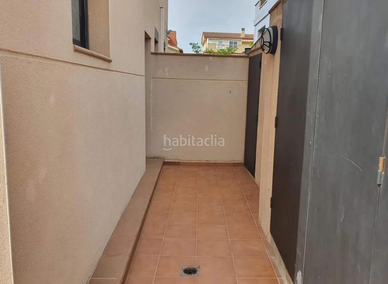 Foto 1004e3b0-b35f-489d-beaf-2f7ea3e5ad5a. Pis a carrer pablo neruda 30 a Segur de Calafell nucli urbà Segur de Calafell