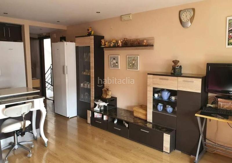 Foto 20ce10bd-7493-4f4e-9961-4733a8c661ce. Pis a carrer pablo neruda 30 a Segur de Calafell nucli urbà Segur de Calafell