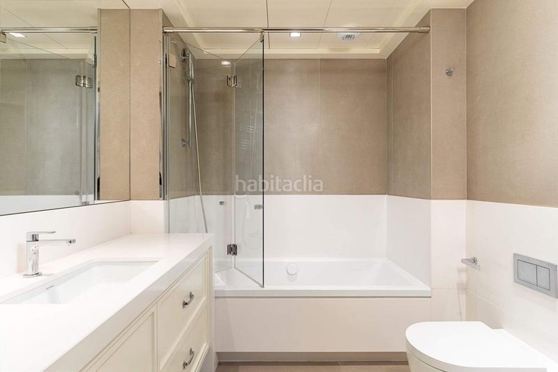 Foto 311db8ff-3b68-4888-968e-97ed3a9ff45f. Rent flat with heating pool in Sant Gervasi - Galvany Barcelona