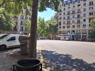 Business premise in Carrer d'Aribau