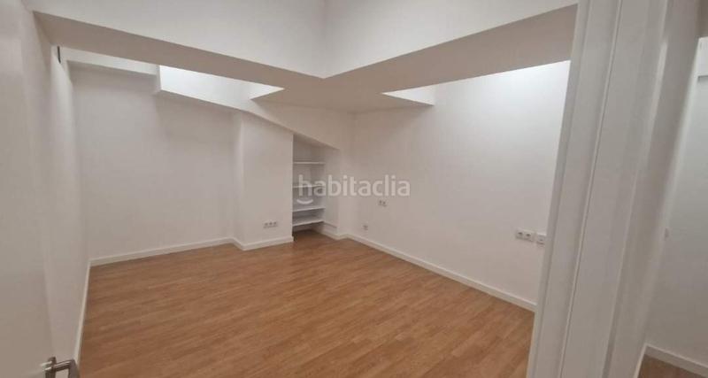 Foto 747937d6-82e1-4601-be9b-ca8395257ef6. Oficina a Putget - Farró Barcelona