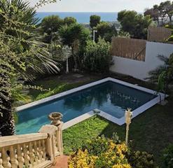 Location Maison  Passeig can vinyes. Alquiler exclusiva villa en bellamar