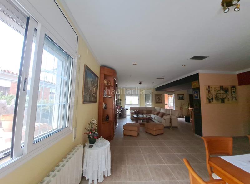 Foto 0c2feb8f-5dab-41ad-aa10-a39dbfe4ad01. Casa amb calefacció piscina a Cervelló